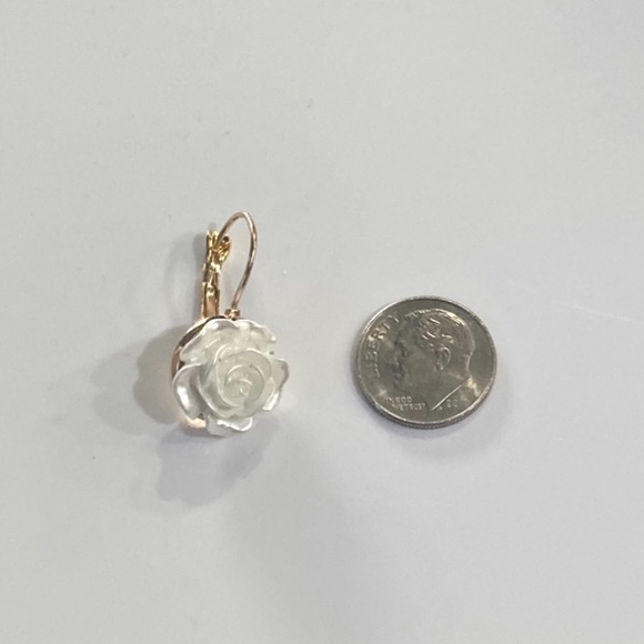 White Rose Leverback Earrings - Picture 3 of 3